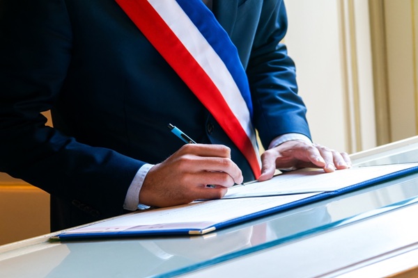 Élus locaux : des trimestres de retraite supplémentaires